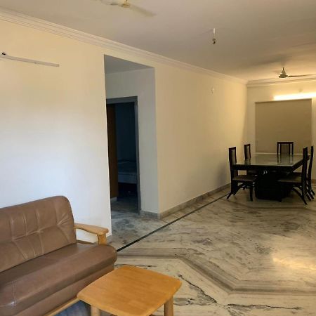 Studio Stay By White Fields Hitec City, Hyderabad Kondapur  Bagian luar foto